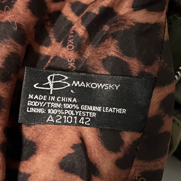 B. Makowsky Olive Fringe Shoulder Bag - Picture 2 of 13